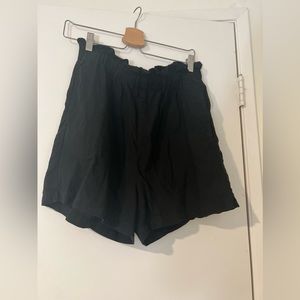 H &M Black Shorts size 8